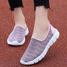 Load image into Gallery viewer, Summer Breathable Bascket Femme Mesh Women Shoes Sport Lightweight Women&#39;s Running Shoes 2019 Slip-on Sneakers Sports Blue B-334