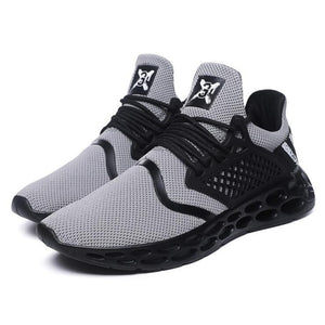 2018 New Male Light Gym Sport Shoes for Men Ultra Fitness Stability Sneakers Men Athletic Trainers Men Tennis Shoes High Quality